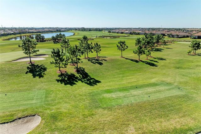 5572 MULLIGAN WAY, Lakewood Ranch, FL 34211