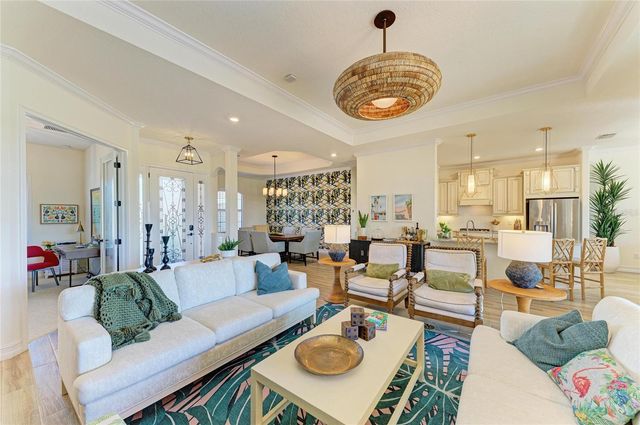 5572 MULLIGAN WAY, Lakewood Ranch, FL 34211