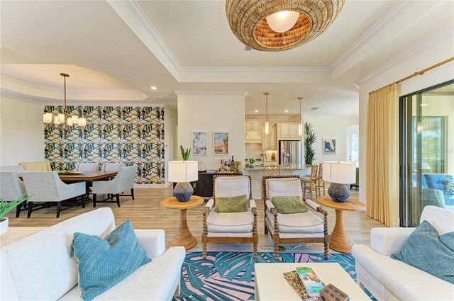 5572 MULLIGAN WAY, Lakewood Ranch, FL 34211