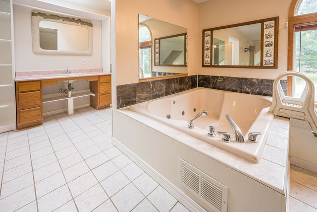 6655 Cedarhurst Drive, Lake, MI 48632