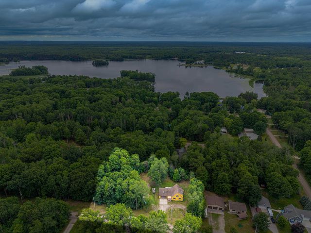 6655 Cedarhurst Drive, Lake, MI 48632