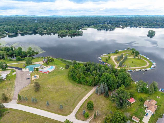 6655 Cedarhurst Drive, Lake, MI 48632