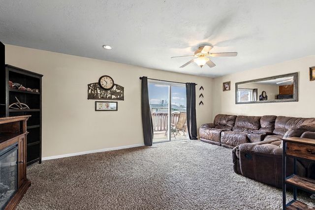 7647 S 2500 W, West Jordan, UT 84084
