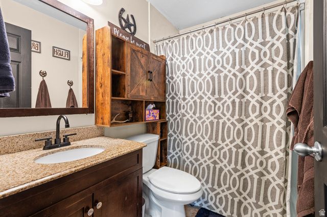 7647 S 2500 W, West Jordan, UT 84084