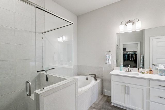 1141 Lucca DR, Dripping Springs, TX 78620