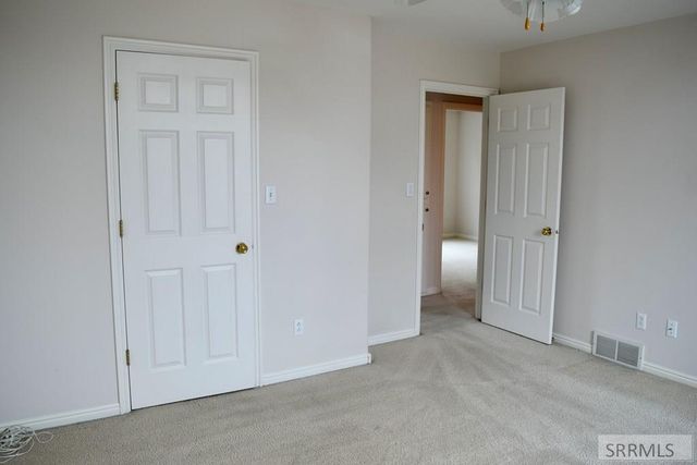 215 Plantation Lane, Idaho Falls, ID 83404