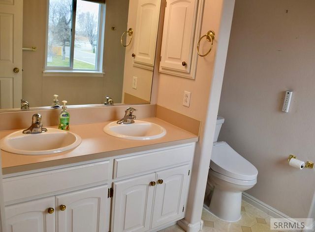 215 Plantation Lane, Idaho Falls, ID 83404