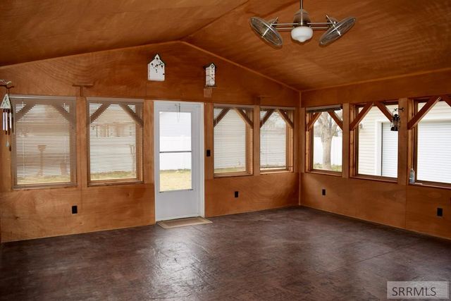 215 Plantation Lane, Idaho Falls, ID 83404