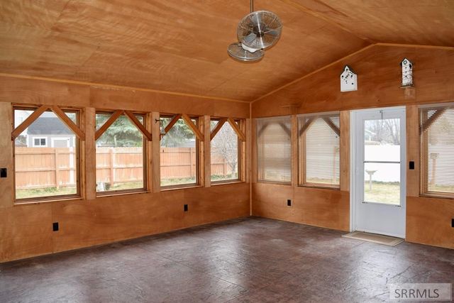 215 Plantation Lane, Idaho Falls, ID 83404