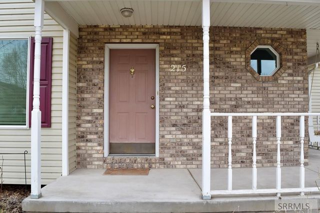 215 Plantation Lane, Idaho Falls, ID 83404