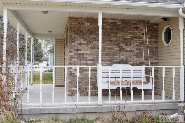 215 Plantation Lane, Idaho Falls, ID 83404