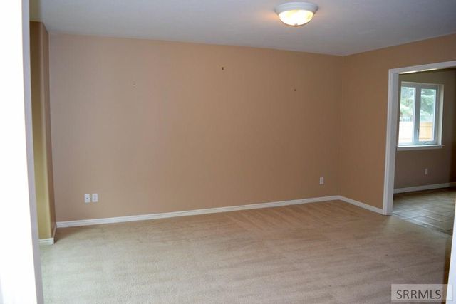 215 Plantation Lane, Idaho Falls, ID 83404