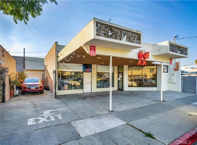 11915 S Inglewood, Hawthorne, CA 90250