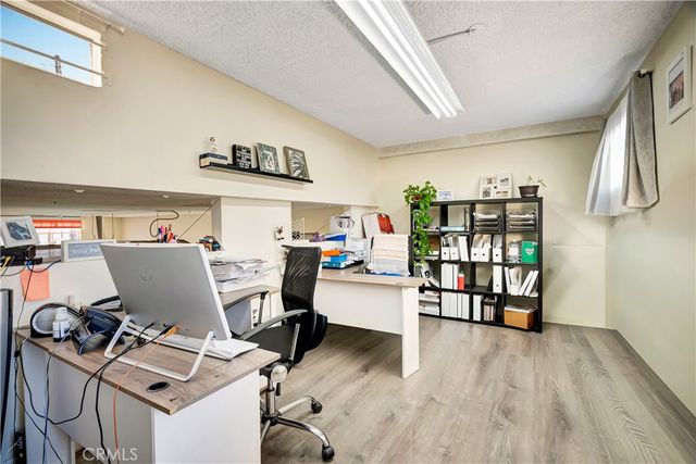11915 S Inglewood, Hawthorne, CA 90250