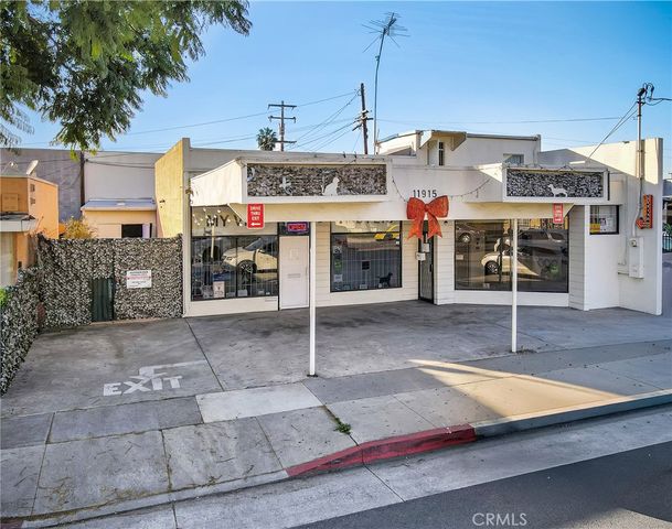 11915 S Inglewood, Hawthorne, CA 90250