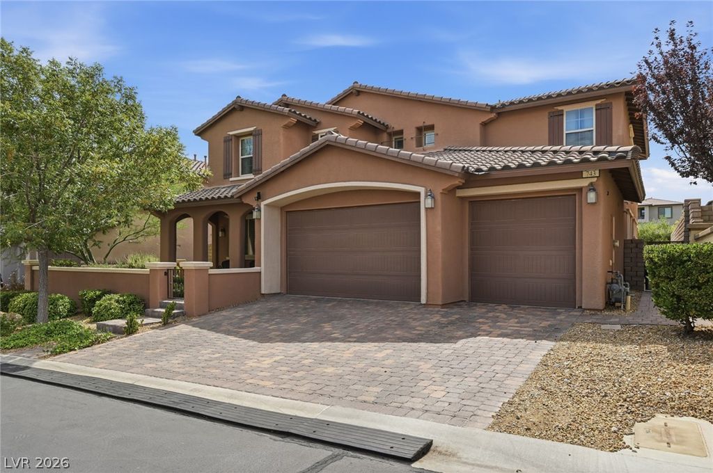 743 Middle Beach Street, Las Vegas, NV 89138 — exterior