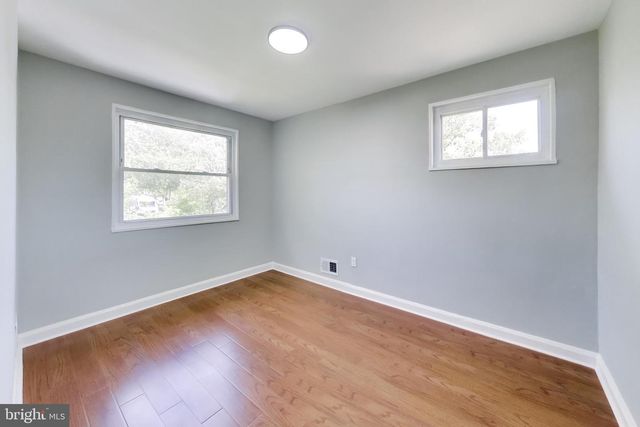 864 NEPTUNE AVE, Oxon Hill, MD 20745