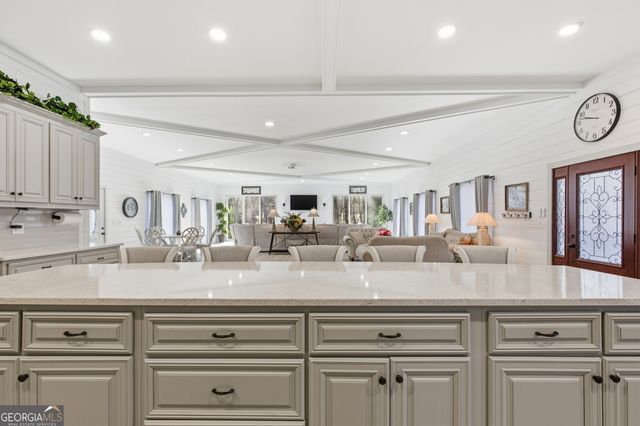 761 E Wolf Creek Road, Tiger, GA 30576