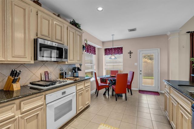 5710 Rose Hill Court, Rosharon, TX 77583