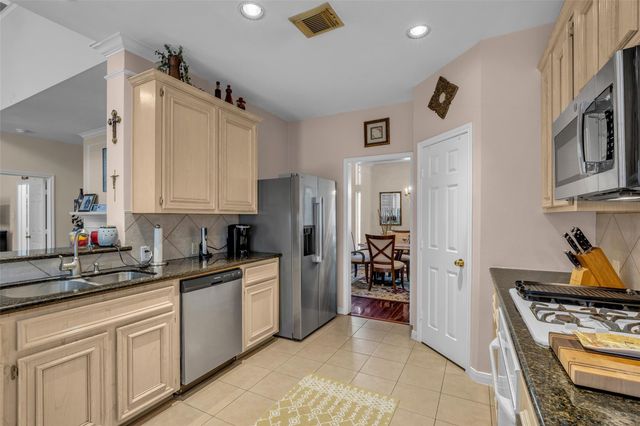 5710 Rose Hill Court, Rosharon, TX 77583