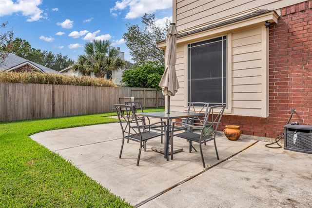 5710 Rose Hill Court, Rosharon, TX 77583