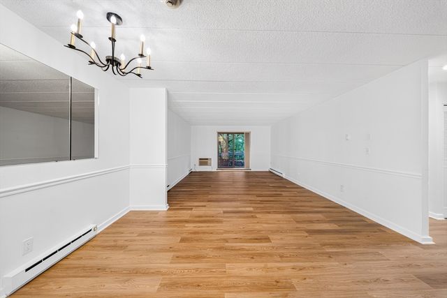 85 Commons Drive 301, Shrewsbury, MA 01545