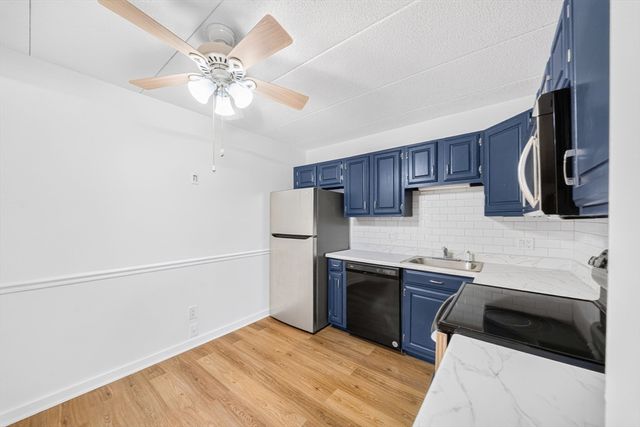 85 Commons Drive 301, Shrewsbury, MA 01545