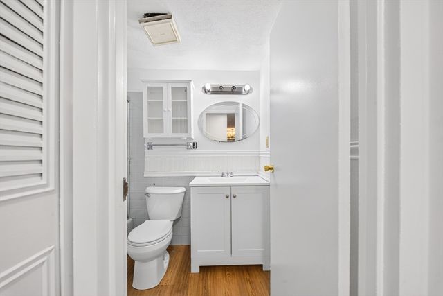 85 Commons Drive 301, Shrewsbury, MA 01545