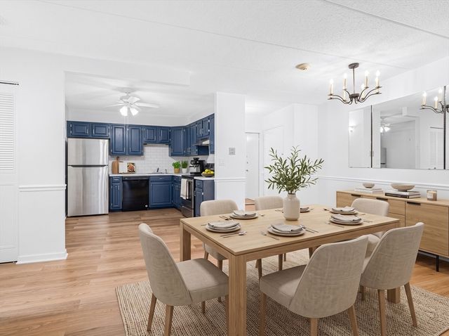85 Commons Drive 301, Shrewsbury, MA 01545