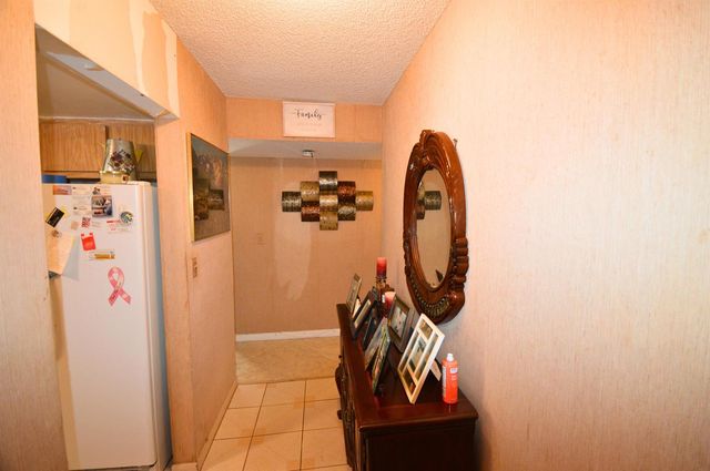 5570 NW 44th Street 318a, Lauderhill, FL 33319