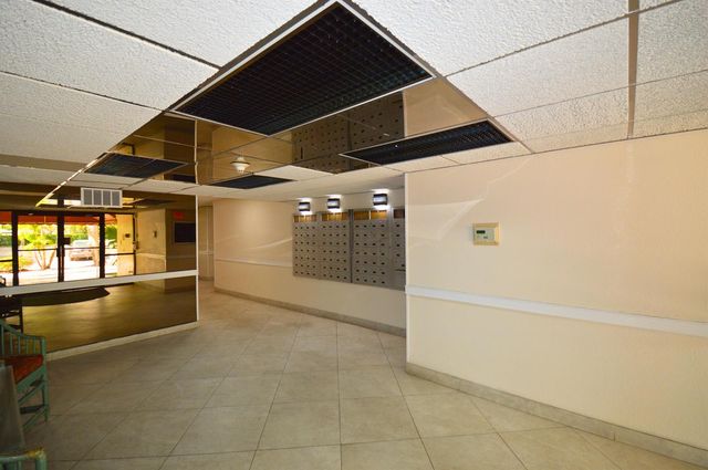 5570 NW 44th Street 318a, Lauderhill, FL 33319