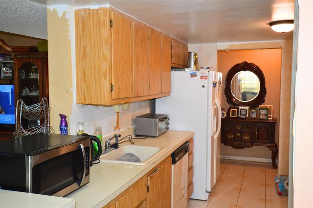 5570 NW 44th Street 318a, Lauderhill, FL 33319