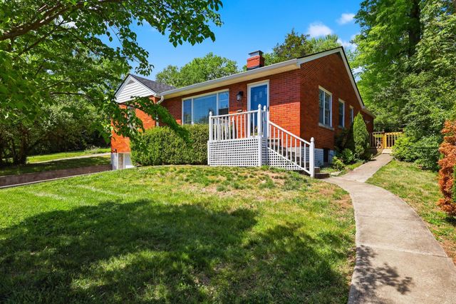 108 Holly Street, Berea, KY 40403