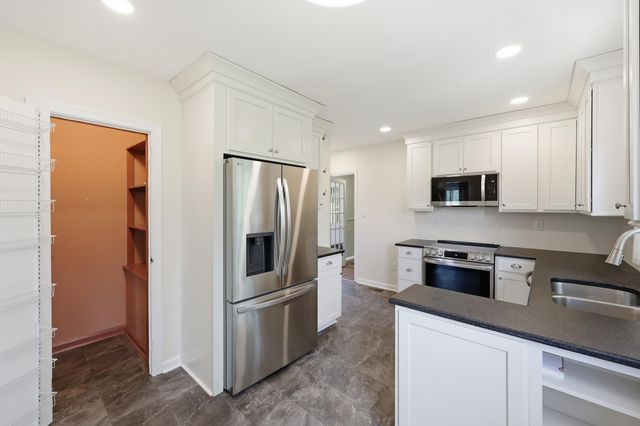 108 Holly Street, Berea, KY 40403