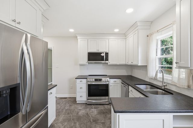 108 Holly Street, Berea, KY 40403
