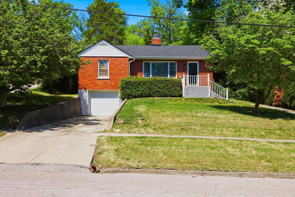 108 Holly Street, Berea, KY 40403