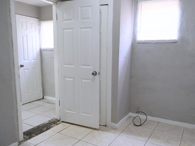 1104 22ND Street A, West Palm Beach, FL 33407