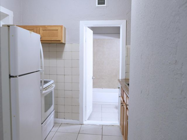 1104 22ND Street A, West Palm Beach, FL 33407