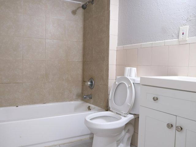 1104 22ND Street A, West Palm Beach, FL 33407