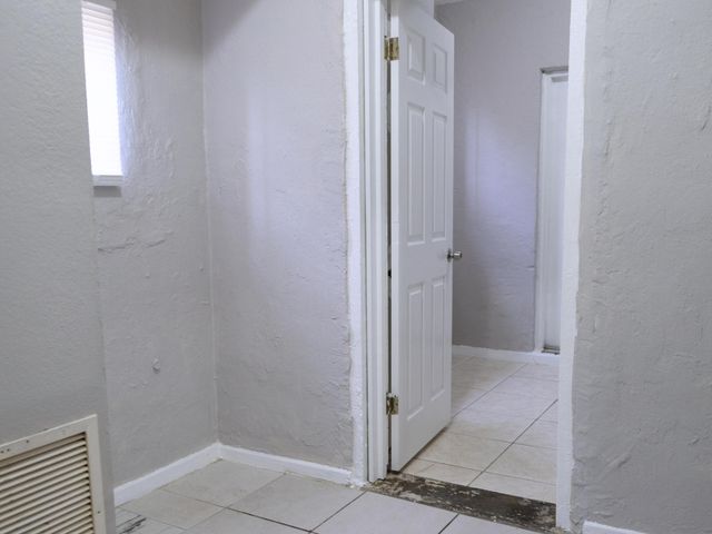 1104 22ND Street A, West Palm Beach, FL 33407