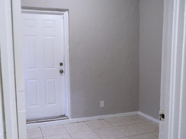 1104 22ND Street A, West Palm Beach, FL 33407