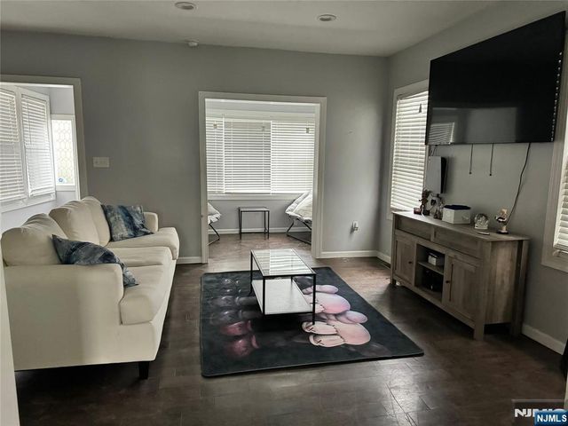 106 Paine Avenue, Irvington, NJ 07111