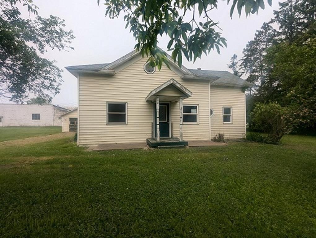 501 S MAIN STREET, Loyal, WI 54446