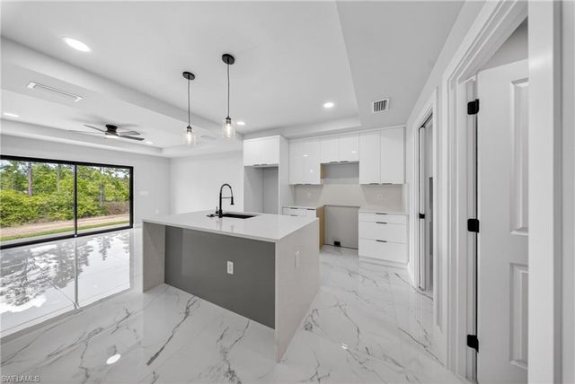 1001 E 12th ST, Lehigh Acres, FL 33972