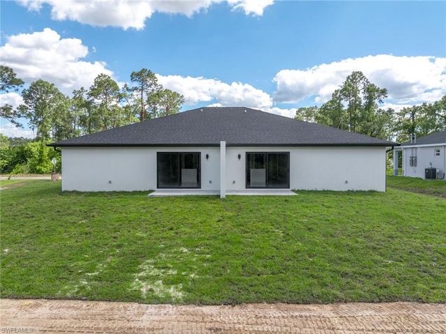 1001 E 12th ST, Lehigh Acres, FL 33972