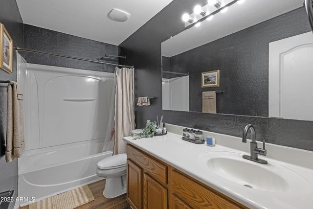 201 E MULE TRAIN Trail, San Tan Valley, AZ 85143