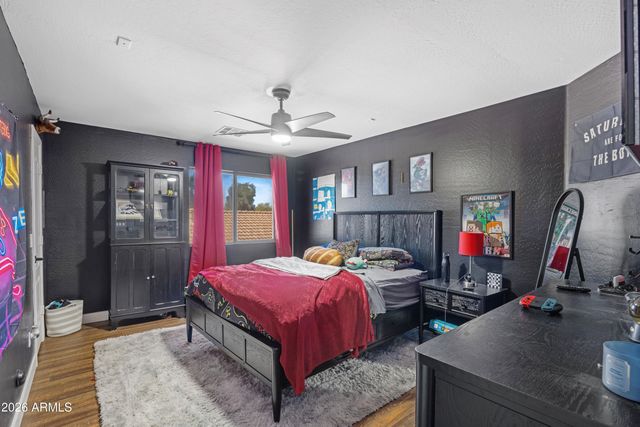 201 E MULE TRAIN Trail, San Tan Valley, AZ 85143