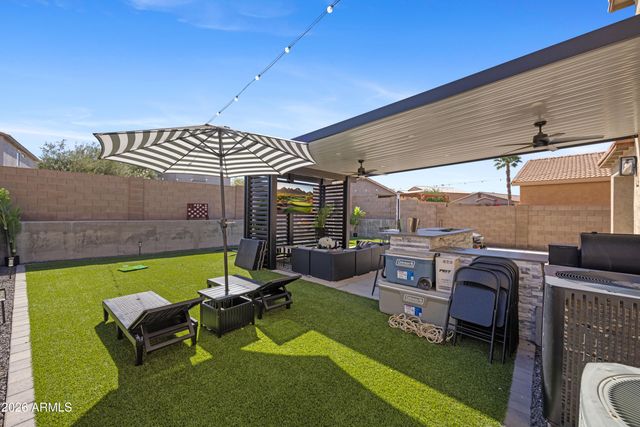 201 E MULE TRAIN Trail, San Tan Valley, AZ 85143