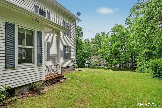 33 Hatch Road, Bridgewater, CT 06752