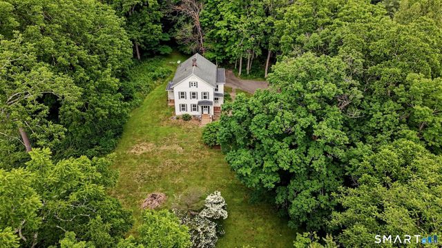 33 Hatch Road, Bridgewater, CT 06752
